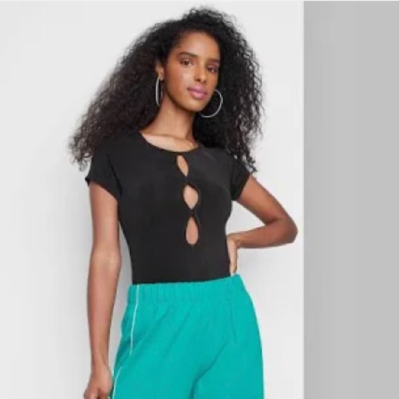 Black cutout wild fable bodysuit, stretchy material in a size xs - Picture 1 of 4